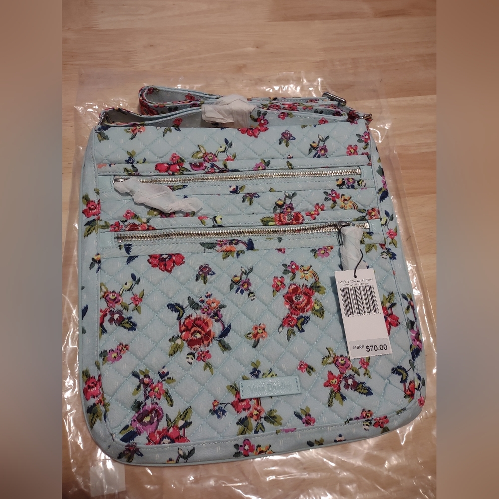 Vera Bradley Iconic Triple Zip Hipster